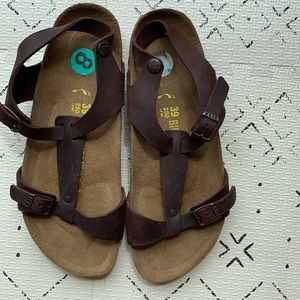 Birkenstock Leather Sandals - Women’s Size 8